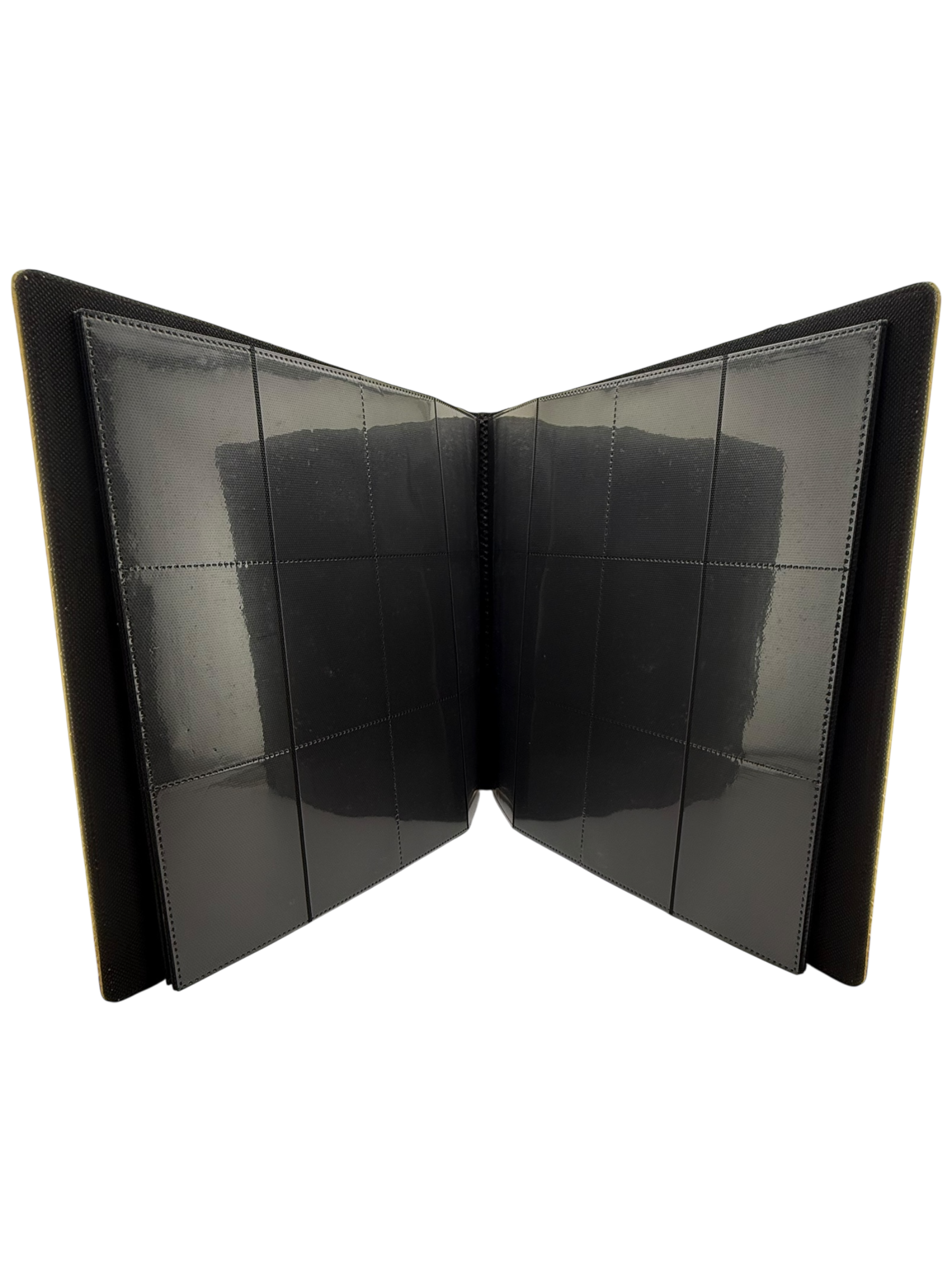 Legion Dragon Hide 3x4 Binder (Gold) [Used]